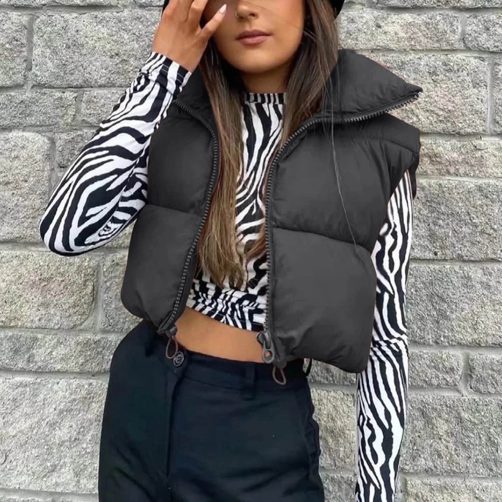Colete Feminino Acolchoado sem Mangas Gola Alta em Algodão - (Promoção de Inverno 2026)