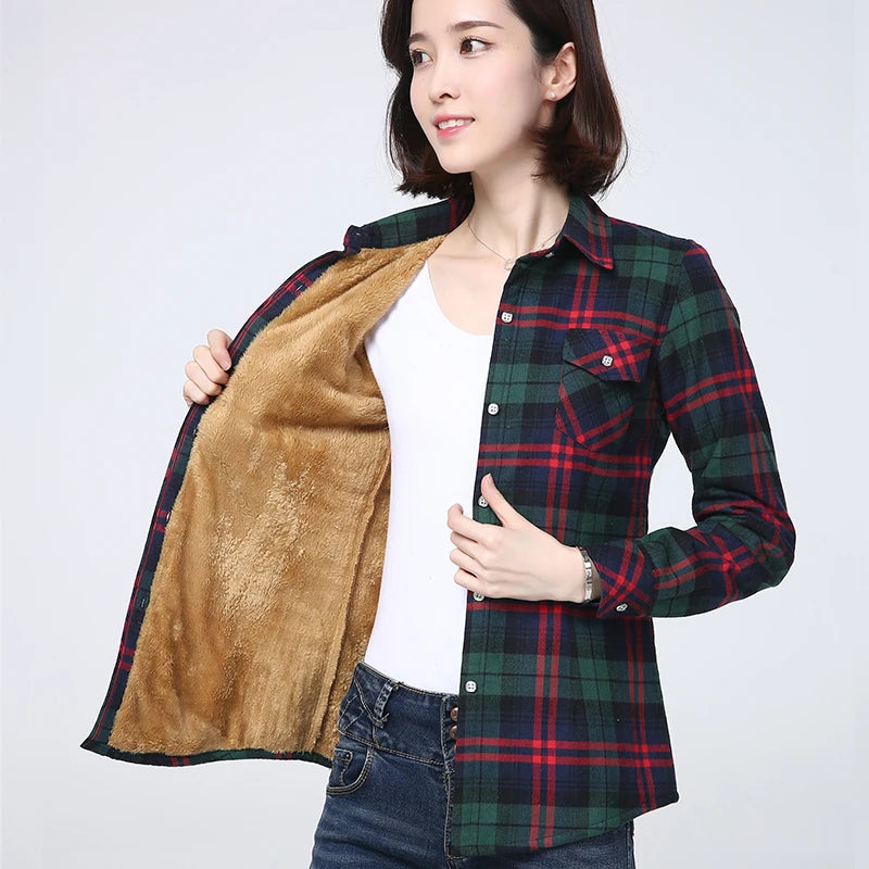 Casaco Feminino de Veludo Xadrez com Forro - (Promoção de Inverno 2026)