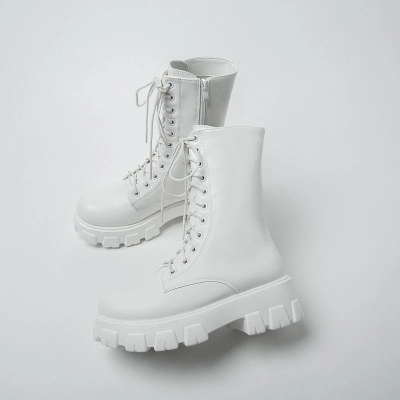Bota Feminina Cano Médio Cadarço e Zíper com Plataforma Confortável - (Promoção de Inverno 2026)