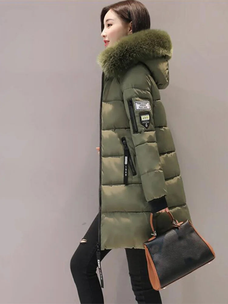 Casaco Feminino Para Inverno com Capuz e Gola Parka Elegante - (Promoção de Inverno 2026)