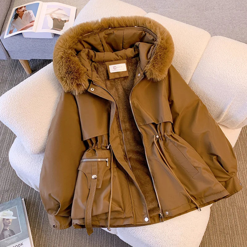 Casaco Feminino com Capuz Forrado a Polar Parka Acolchoada - (Promoção de Inverno 2026)