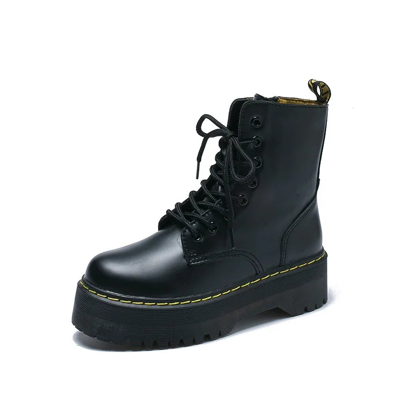 Bota Feminina de Cano Curto com Cadarço (Promoção de Inverno 2026)