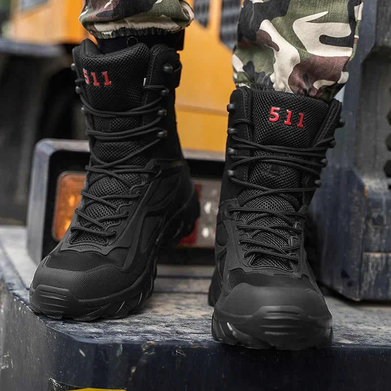 Bota Tática Masculina Leve Antiderrapante - (Promoção de Inverno 2026)