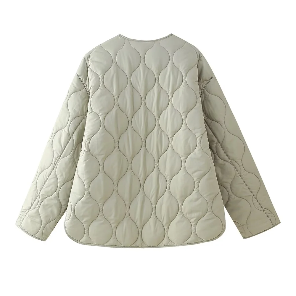 Casaco Feminino Leve de Algodão com Decoração de Bolsos - Modelo Oversized - (Promoção de Inverno 2026)