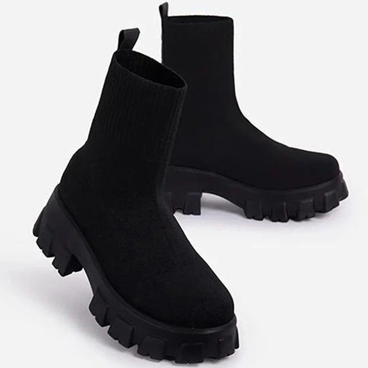 Bota Feminina com Plataforma Cano Curto (Promoção de Inverno 2026)